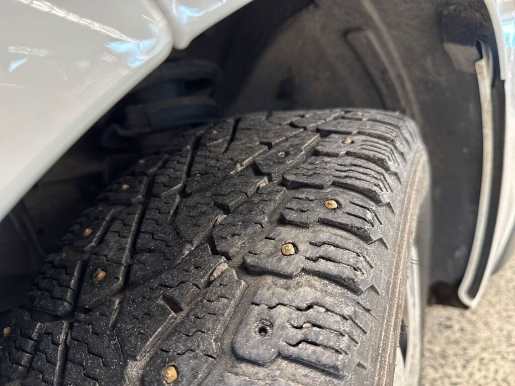 Renault Trafic 2021 Valkoinen