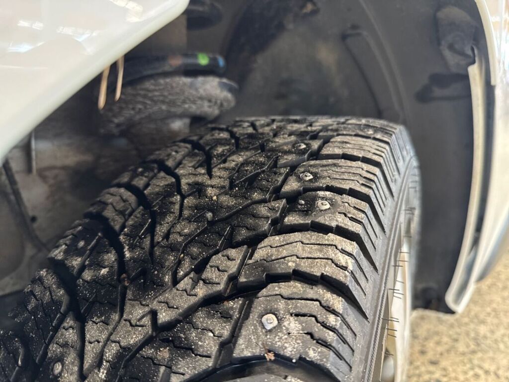 Renault Trafic 2021 Valkoinen