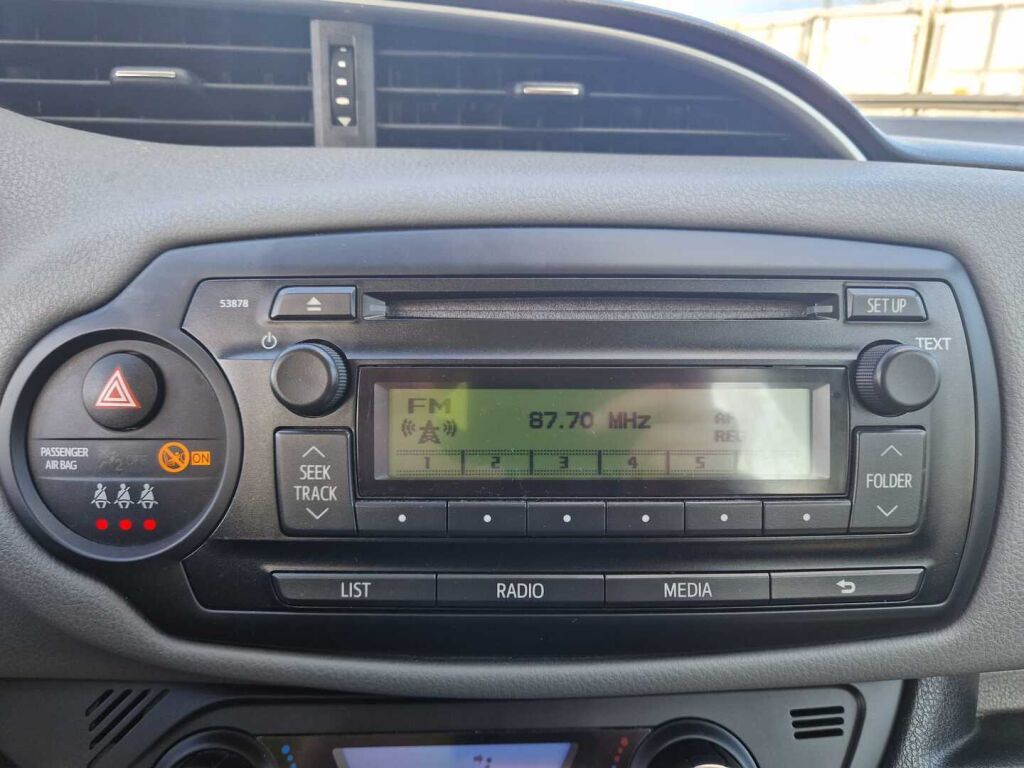 Toyota Yaris 2016 Sininen