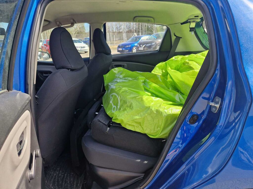 Toyota Yaris 2016 Sininen