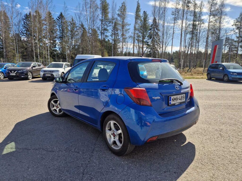 Toyota Yaris 2016 Sininen