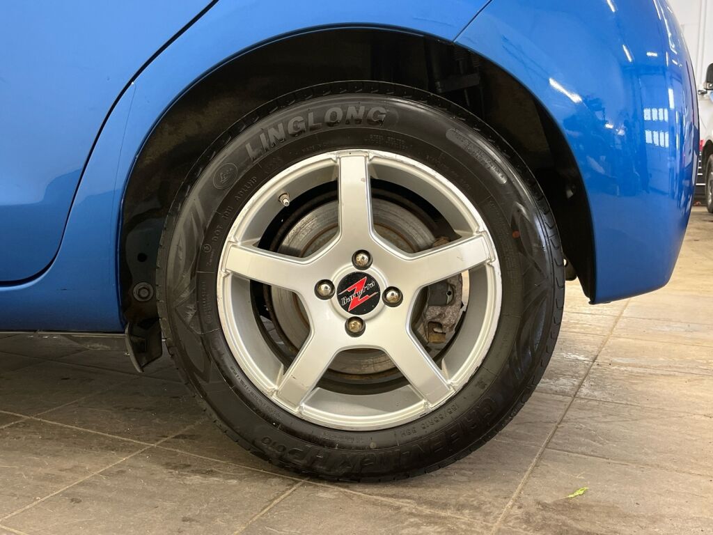 Toyota Yaris 2016 Sininen