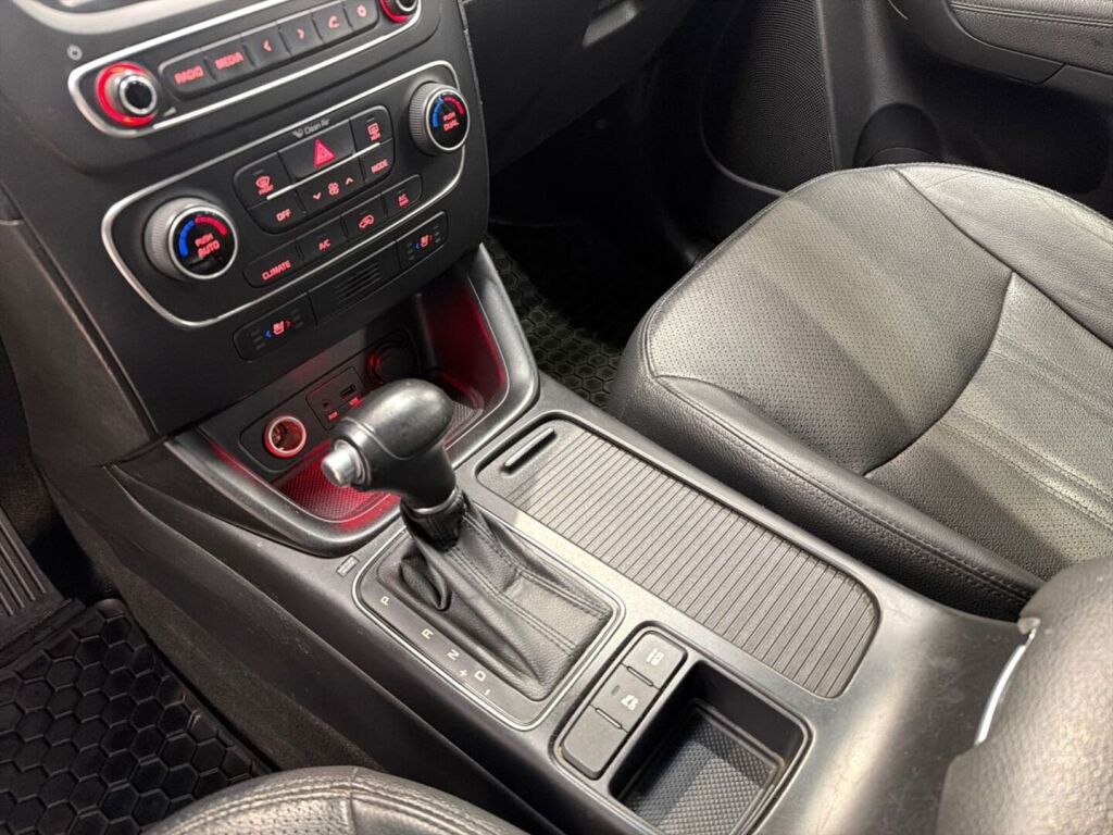 Kia Sorento 2012 Harmaa