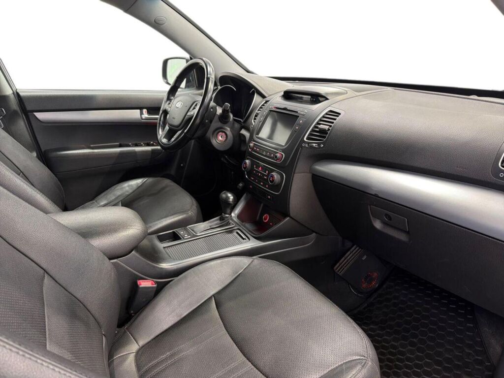 Kia Sorento 2012 Harmaa