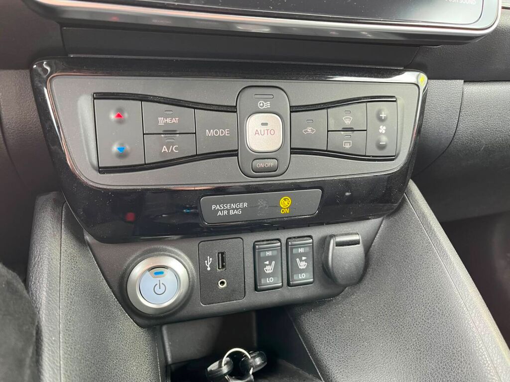 Nissan Leaf 2019 Harmaa