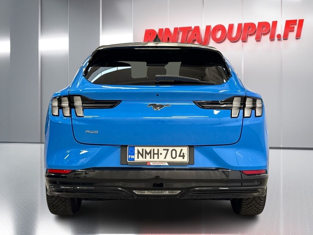 Ford Mustang Mach-E 2021 Grabber Blue