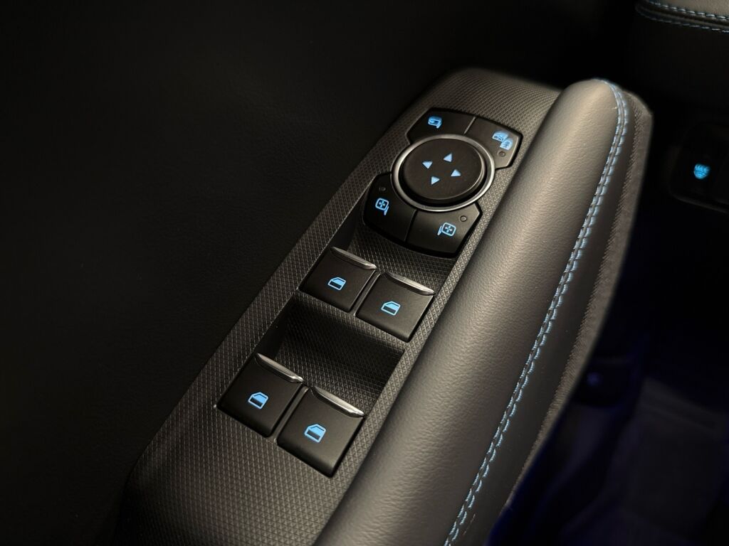 Ford Mustang Mach-E 2021 Grabber Blue