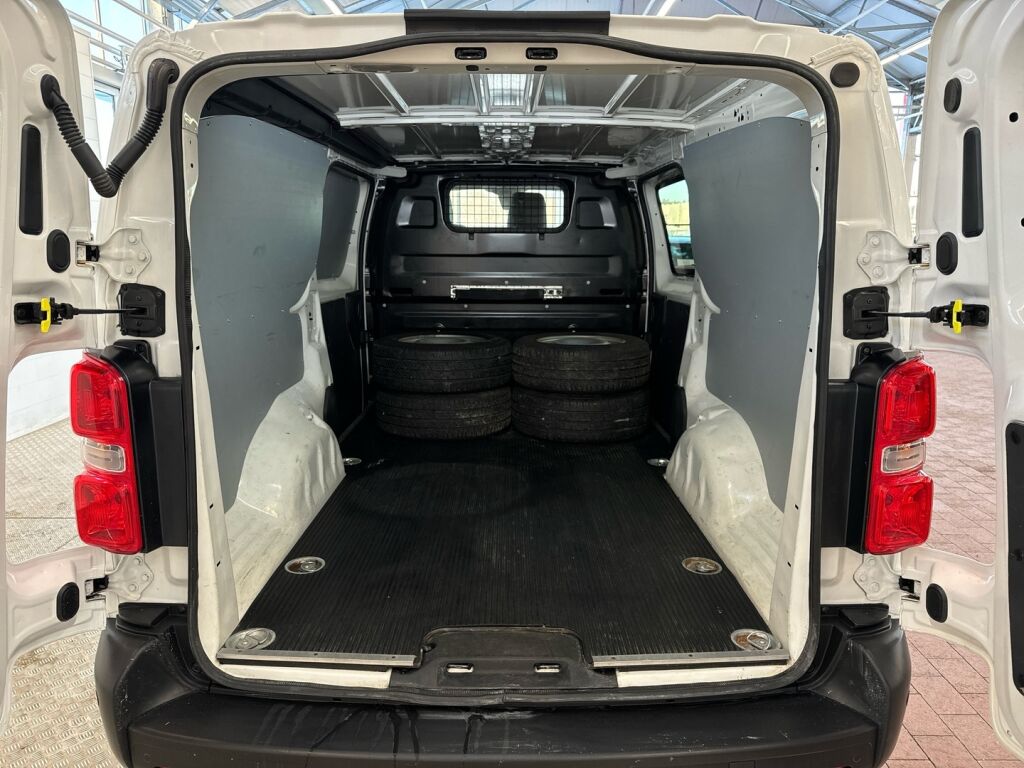 Citroen e-Jumpy 2022 Valkoinen