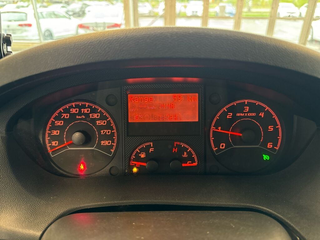 Opel Movano 2022 Musta