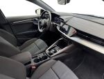 Audi A3 2022 Musta metalli(Mythos black)