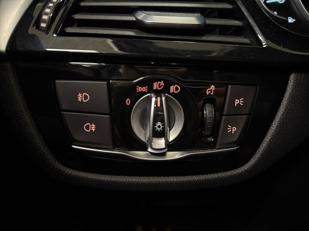 BMW 530 2020 Valkoinen