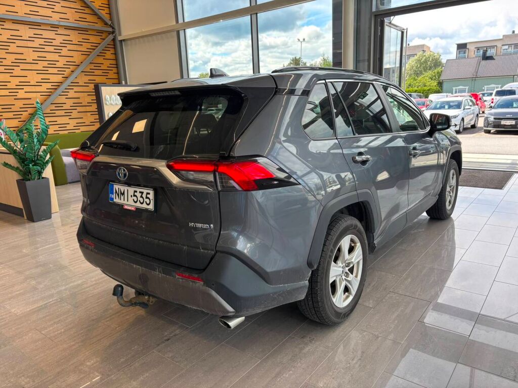 Toyota RAV4 2019 Harmaa