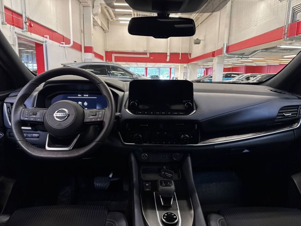 Nissan Qashqai 2022 Musta