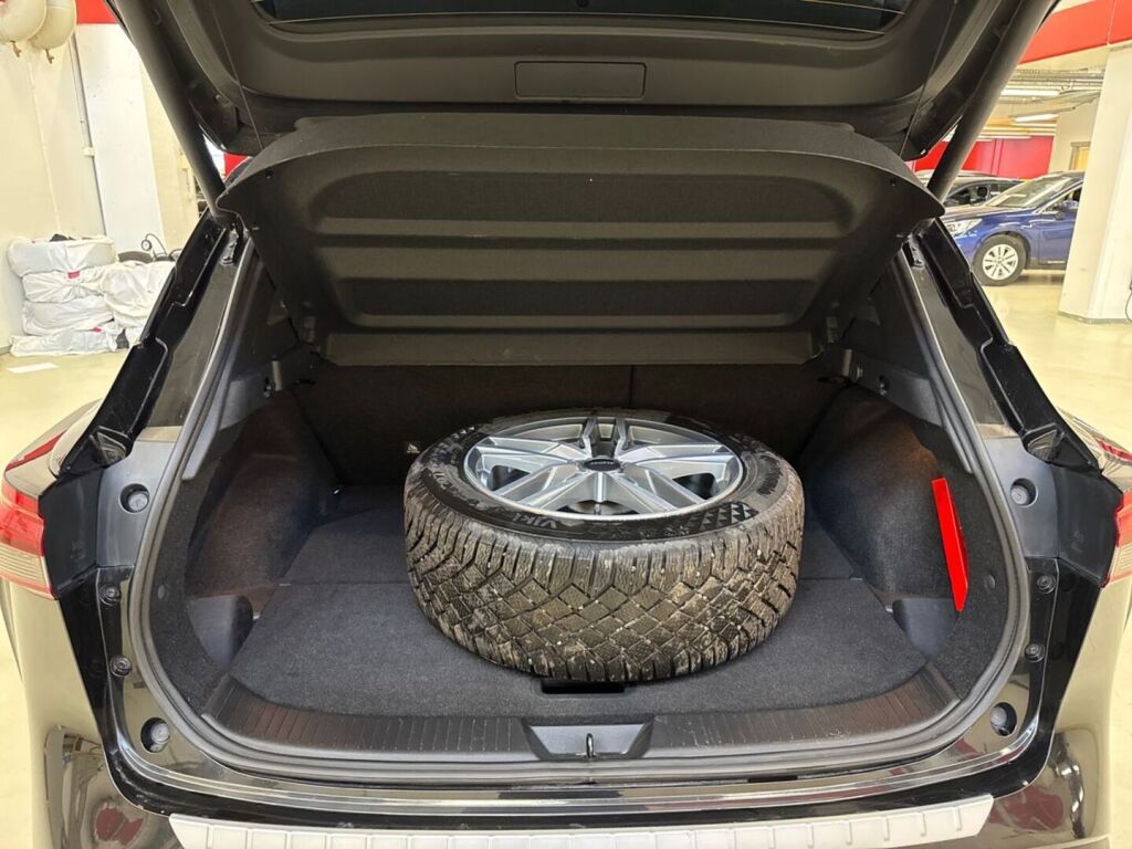 Nissan Qashqai 2022 Musta