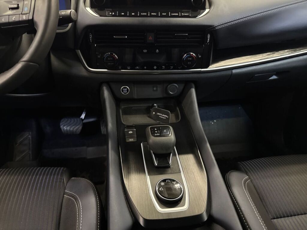 Nissan Qashqai 2022 Musta