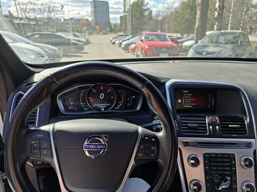 Volvo XC60 2015 Valkoinen