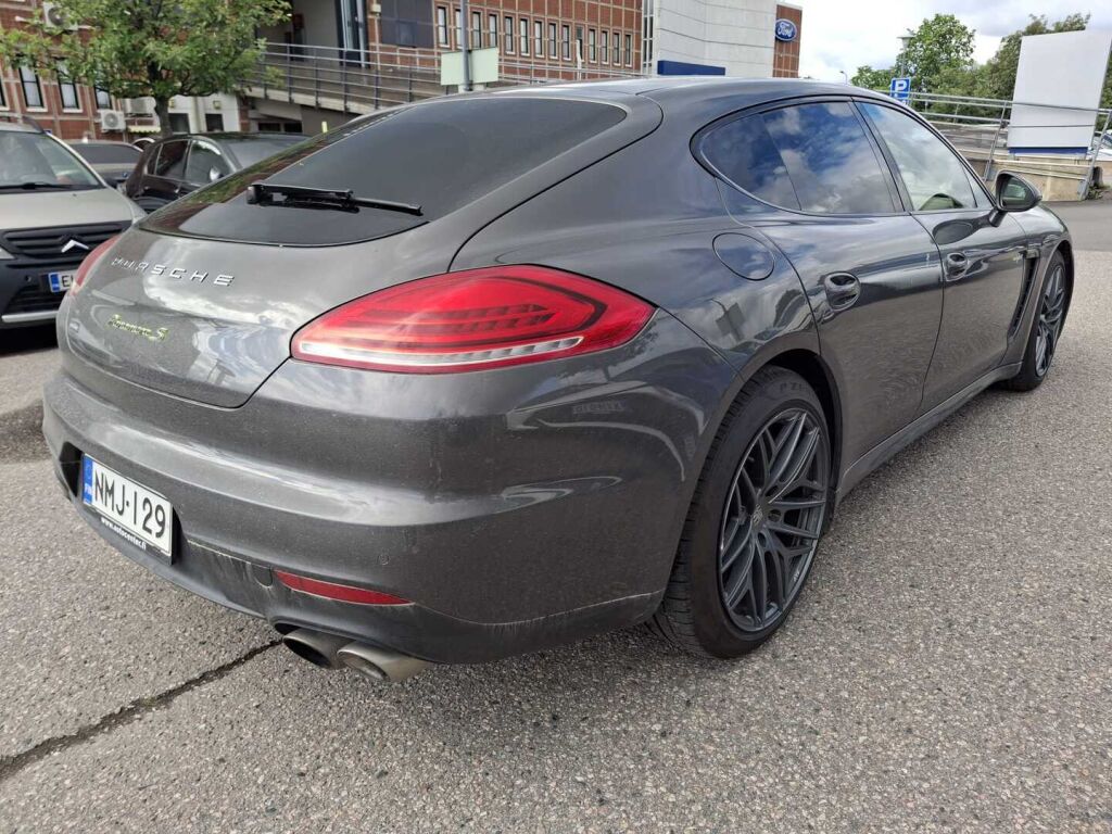 Porsche Panamera 2014 Harmaa