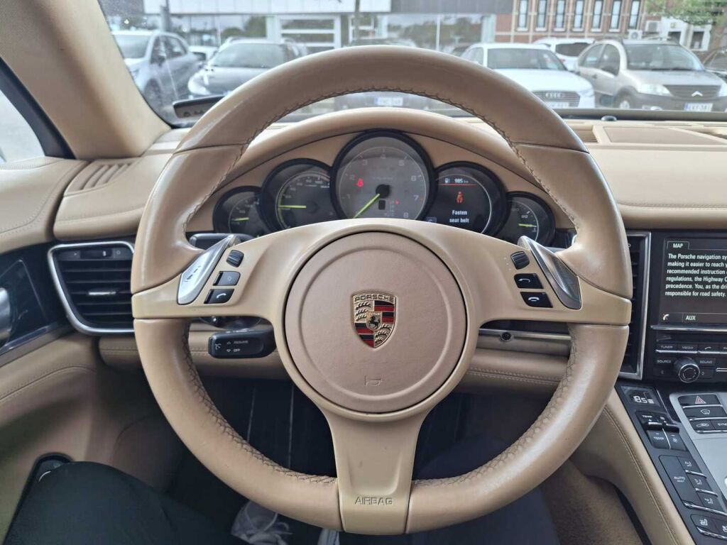 Porsche Panamera 2014 Harmaa