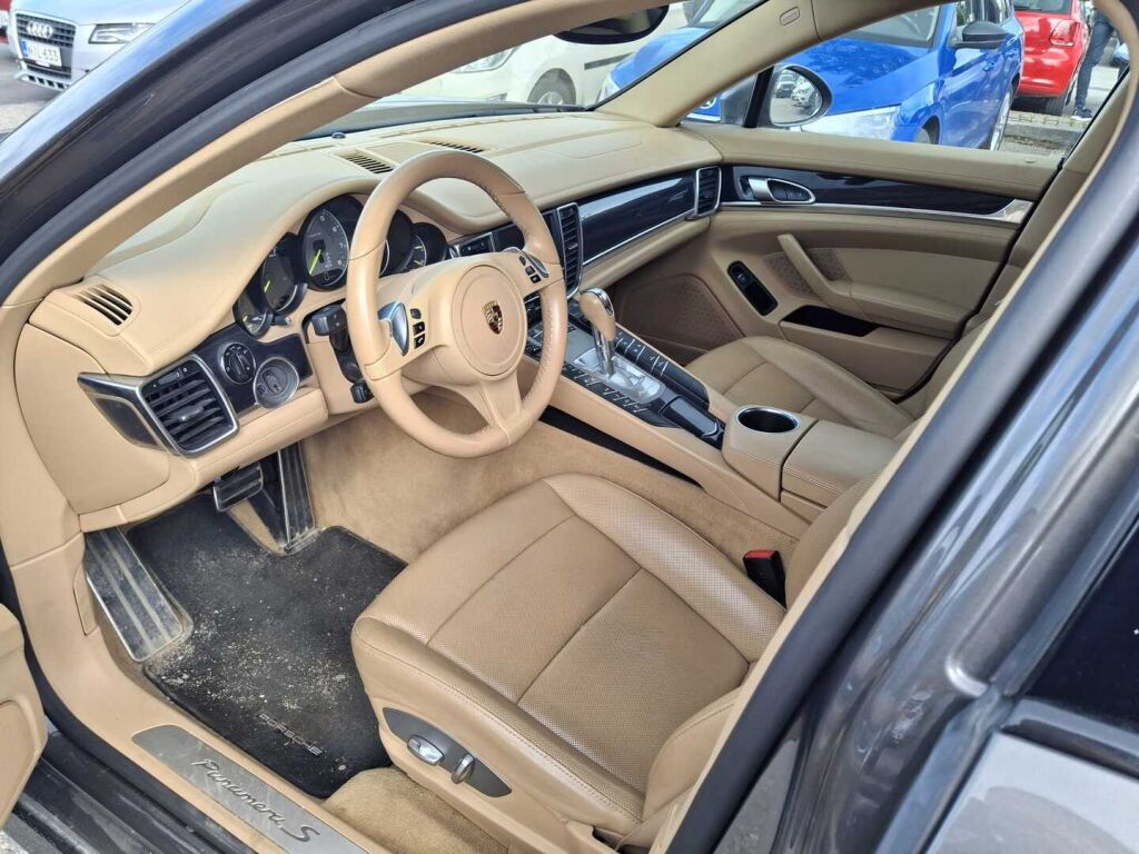 Porsche Panamera 2014 Harmaa