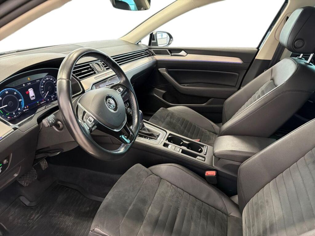 Volkswagen Passat 2018 Harmaa