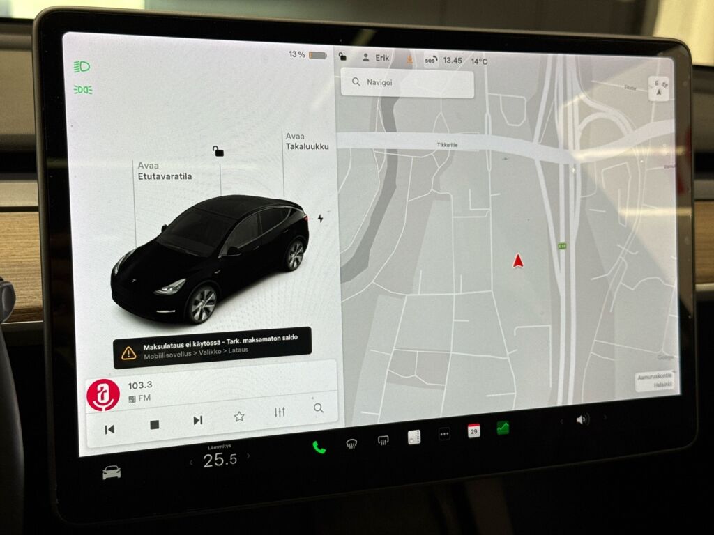 Tesla Model Y 2021 Musta
