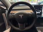 Tesla Model Y 2021 Valkoinen