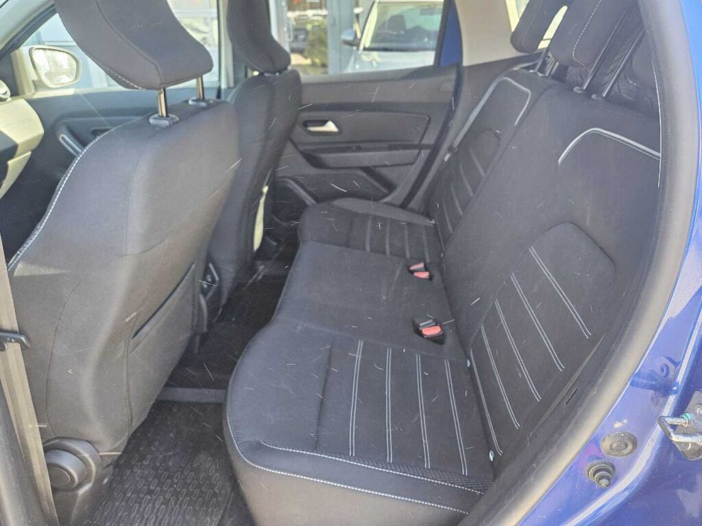 Dacia Duster 2021 Sininen