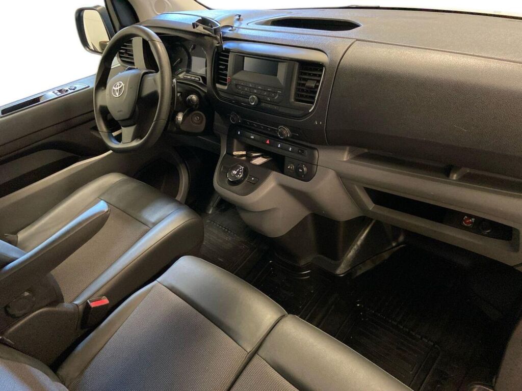 Toyota Proace 2022 Valkoinen