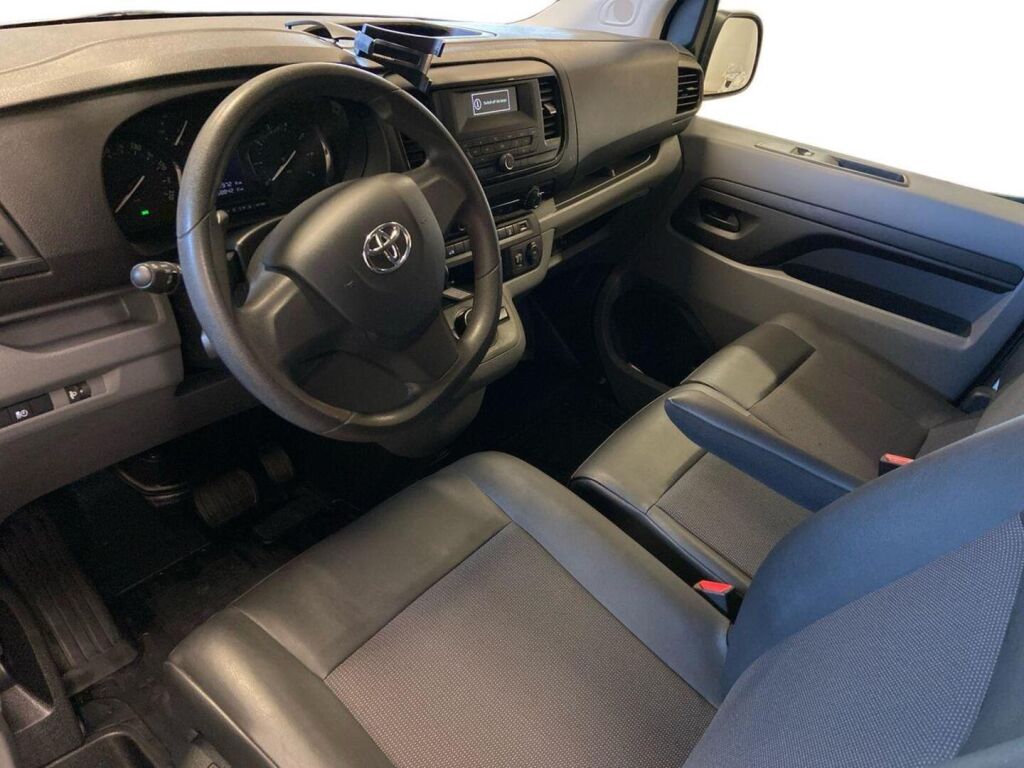 Toyota Proace 2022 Valkoinen