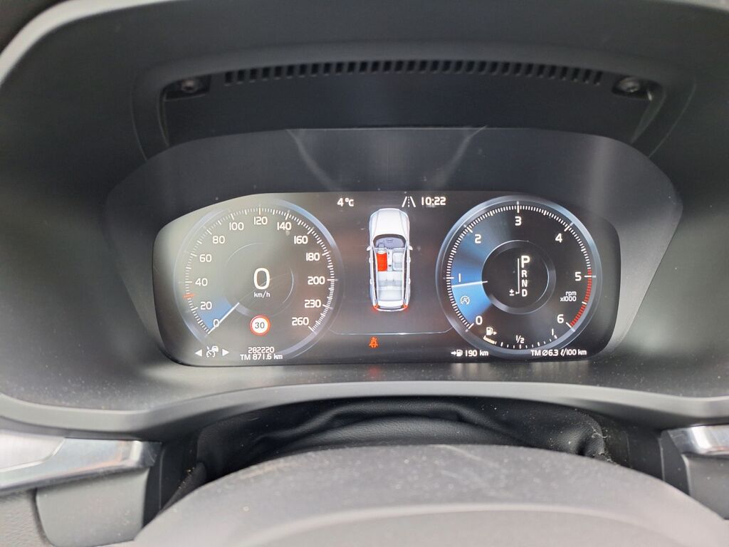 Volvo V60 2018 Valkoinen