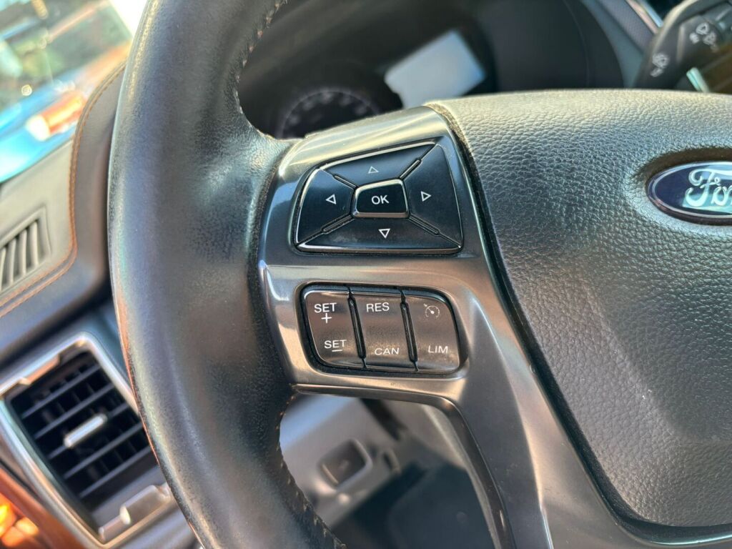 Ford Ranger 2017 Oranssi