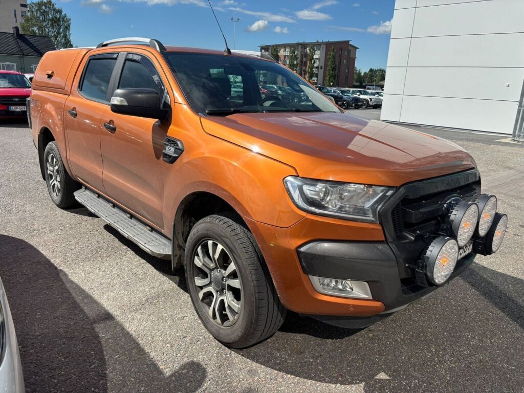 Ford Ranger 2017 Oranssi