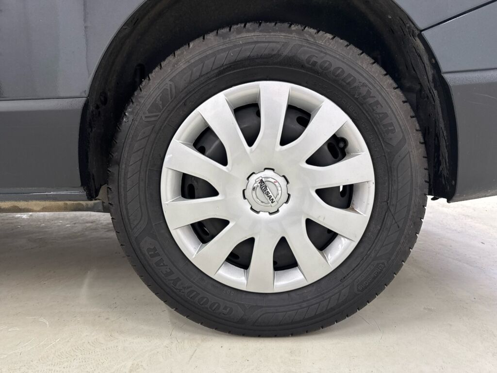 Nissan NV300 2021 Hopea