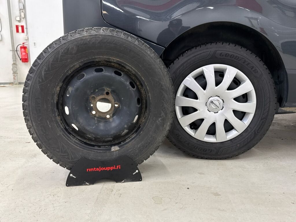 Nissan NV300 2021 Hopea