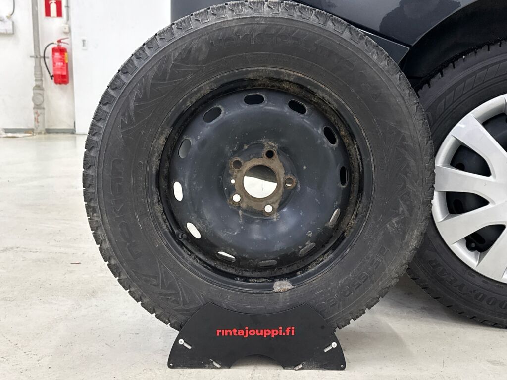 Nissan NV300 2021 Hopea