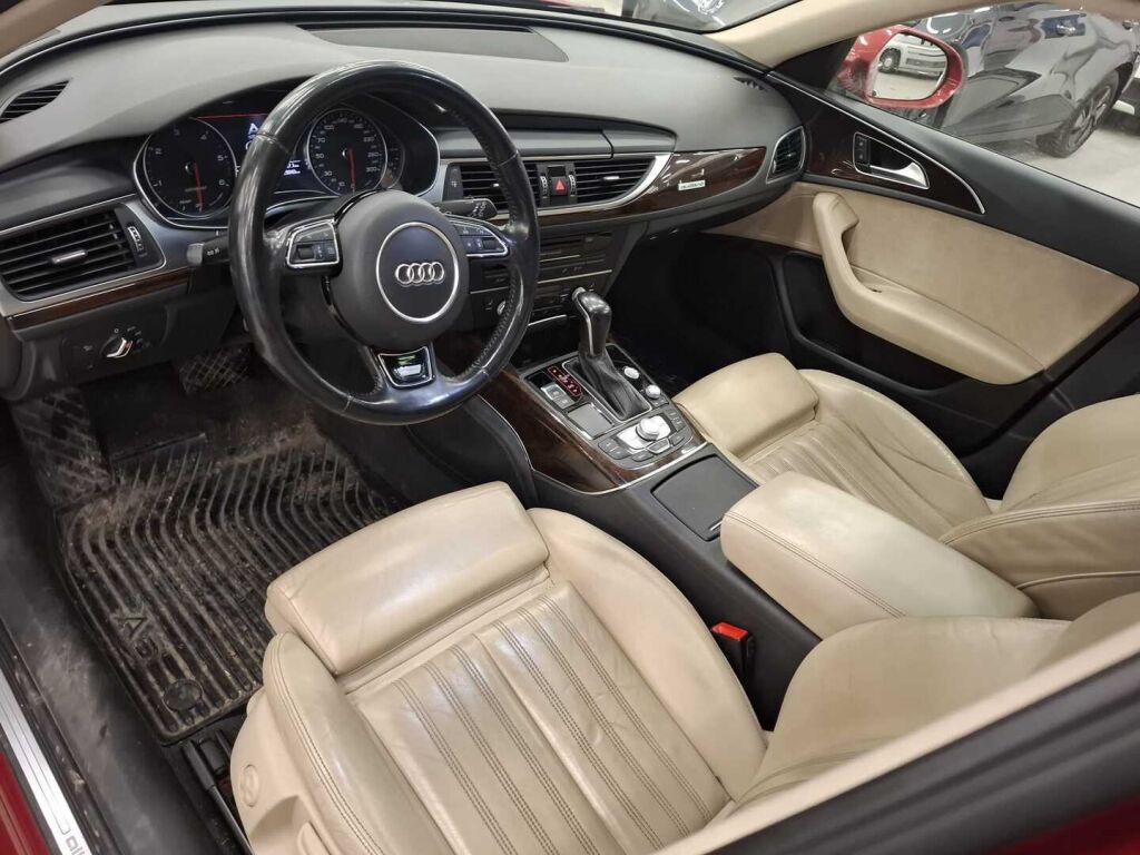 Audi A6 allroad quattro 2015 Punainen