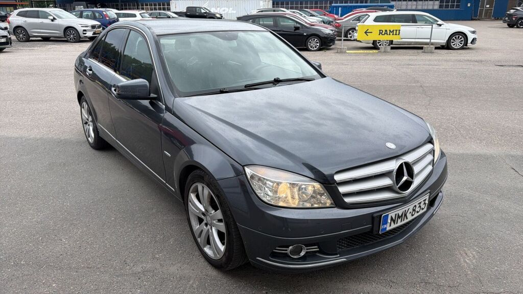 Mercedes-Benz C 2010 Harmaa