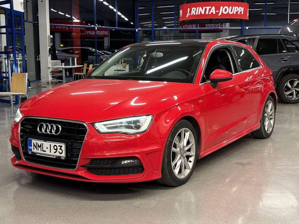 Audi A3 2012 Punainen