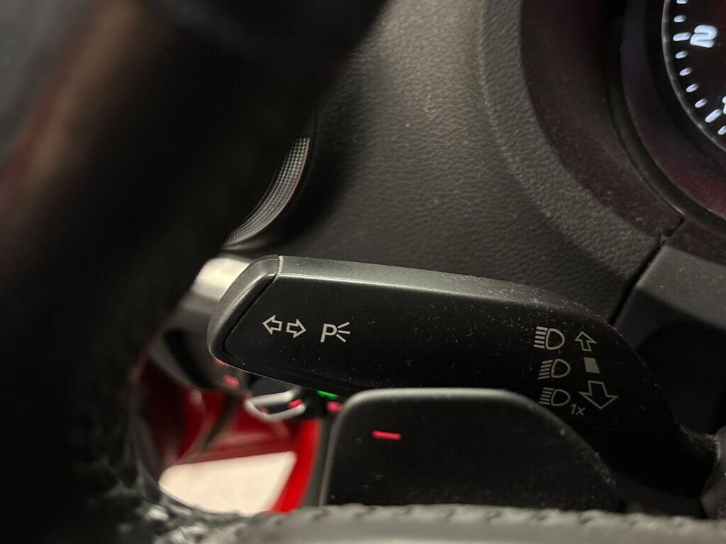 Audi A3 2012 Punainen