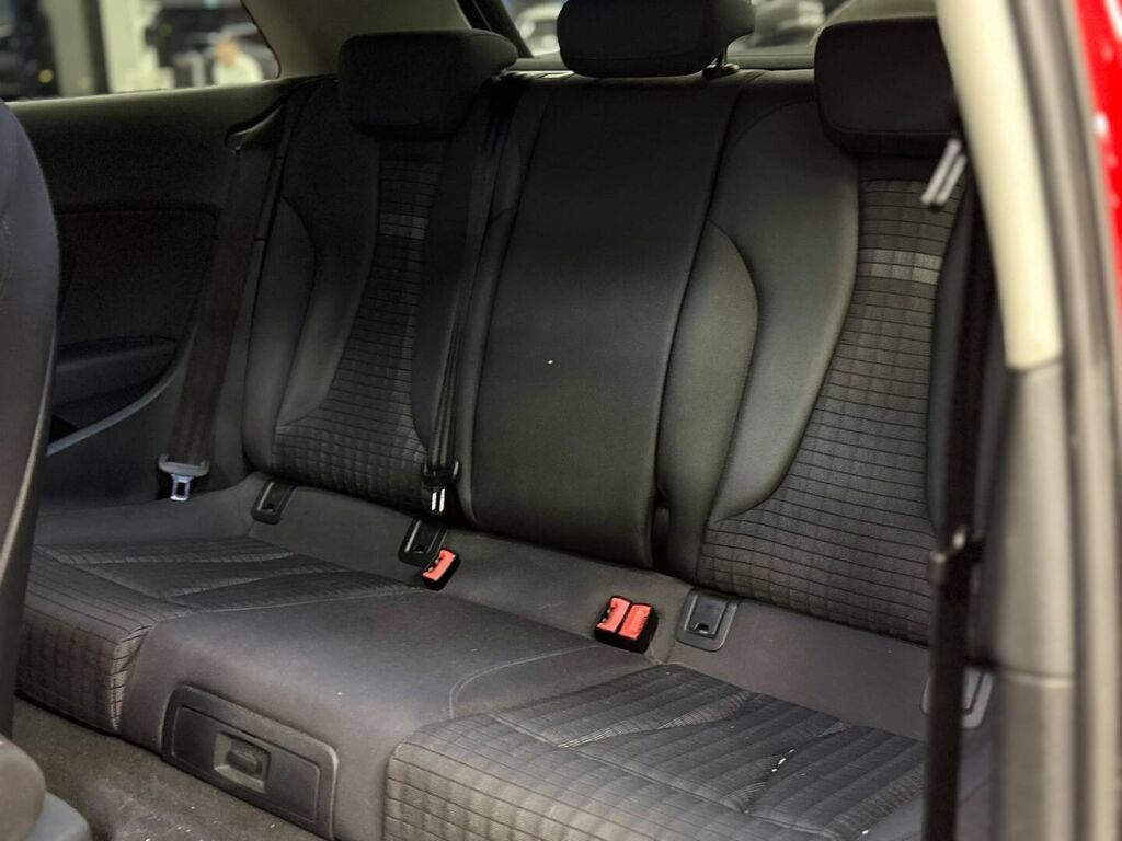 Audi A3 2012 Punainen