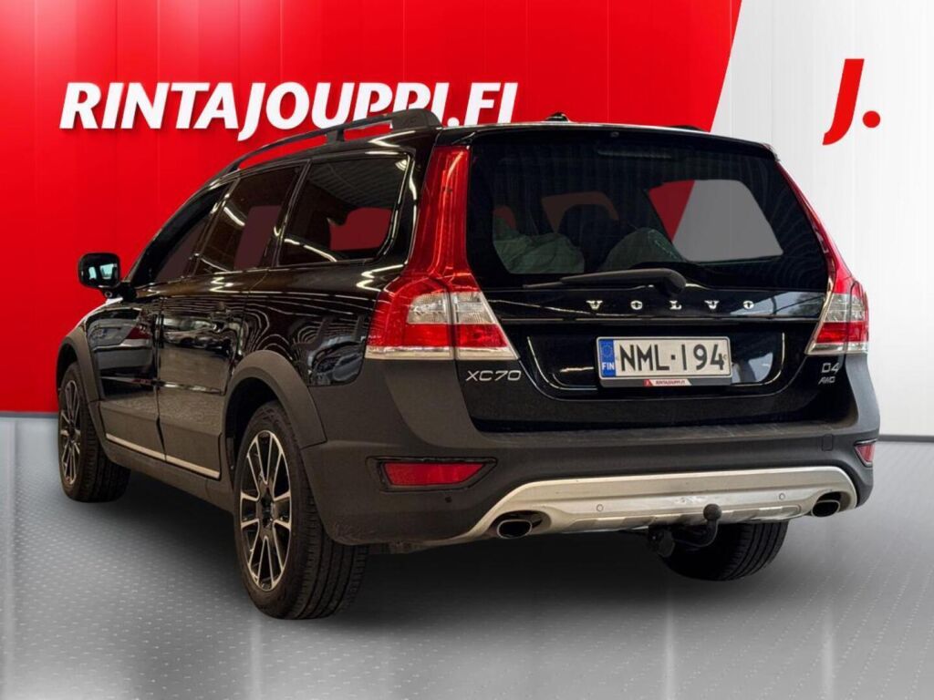 Volvo XC70 2015 Musta