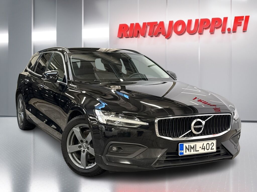 Volvo V60 2022 Musta