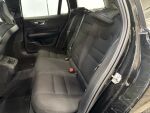 Volvo V60 2022 Musta