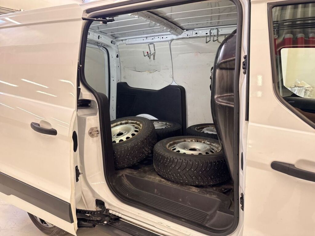 Ford Transit Connect 2016 Valkoinen