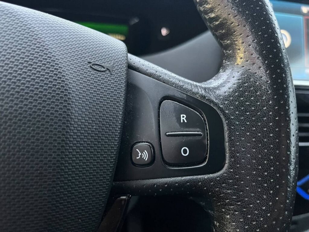 Renault Zoe 2020 Valkoinen