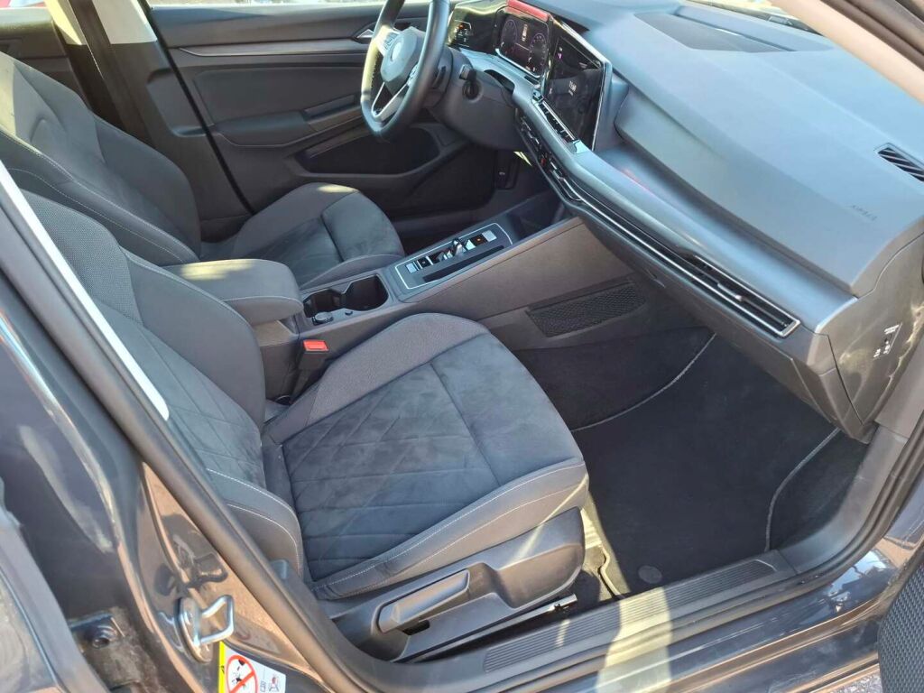 Volkswagen Golf 2022 Harmaa