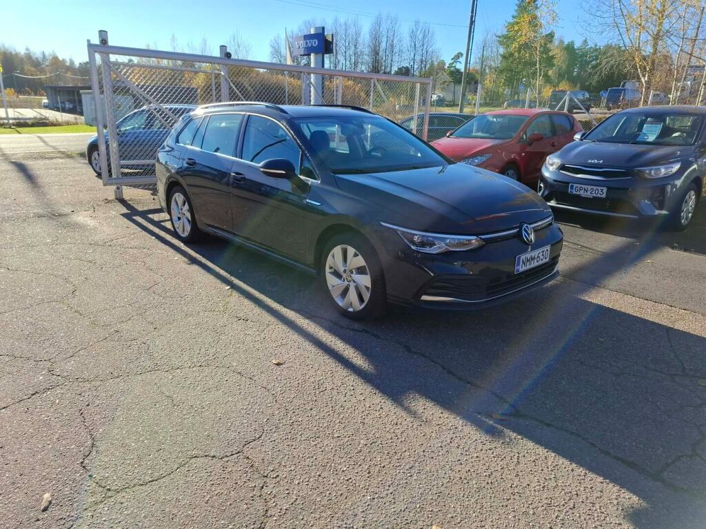 Volkswagen Golf 2022 Harmaa