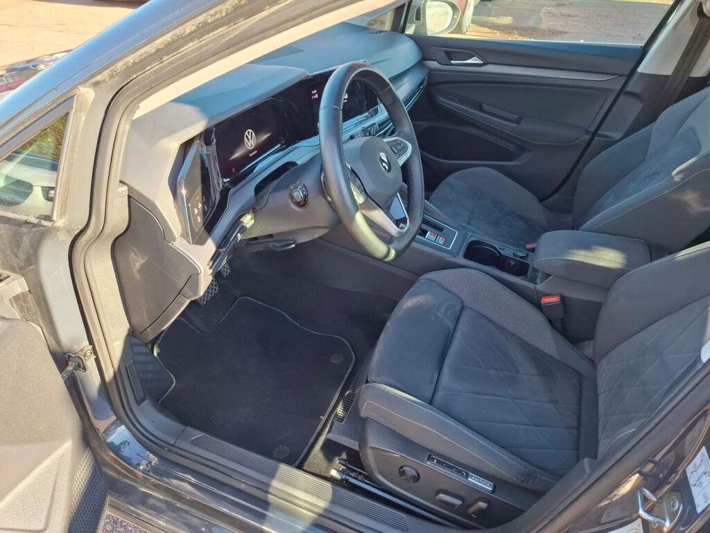 Volkswagen Golf 2022 Harmaa