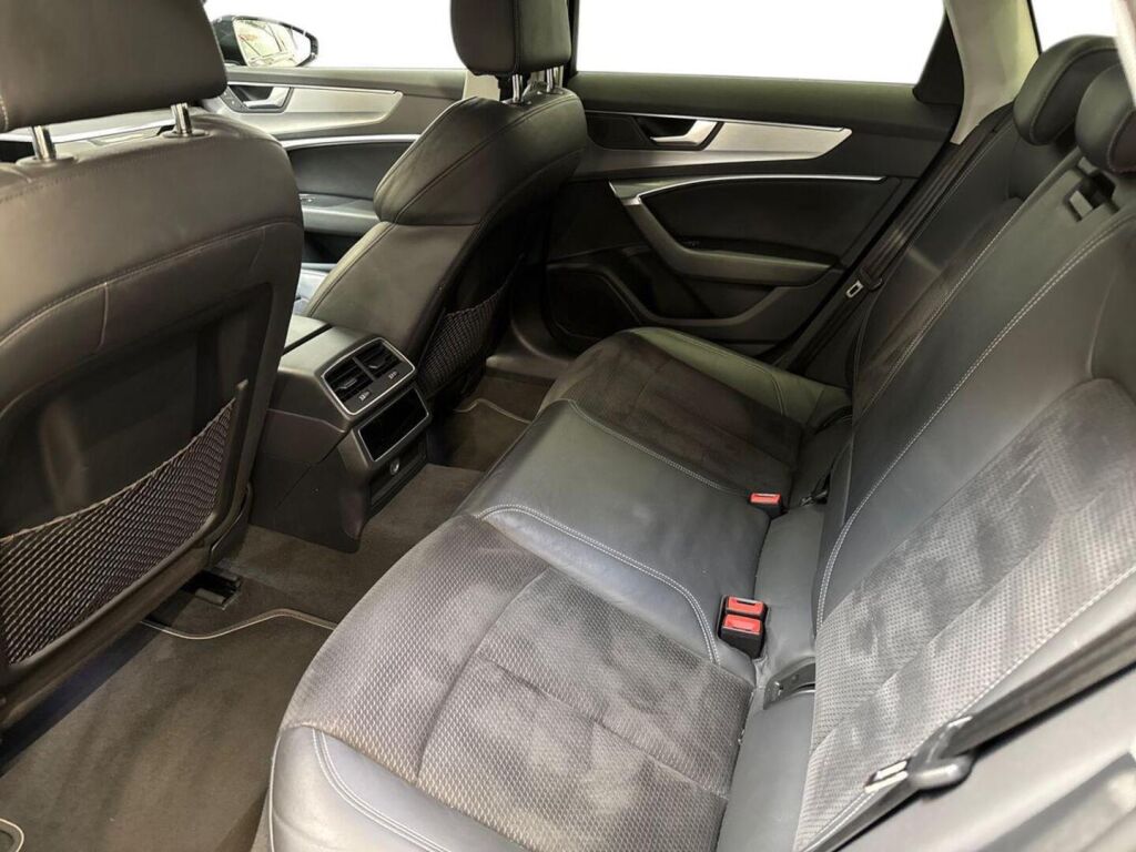 Audi A6 2020 Sininen