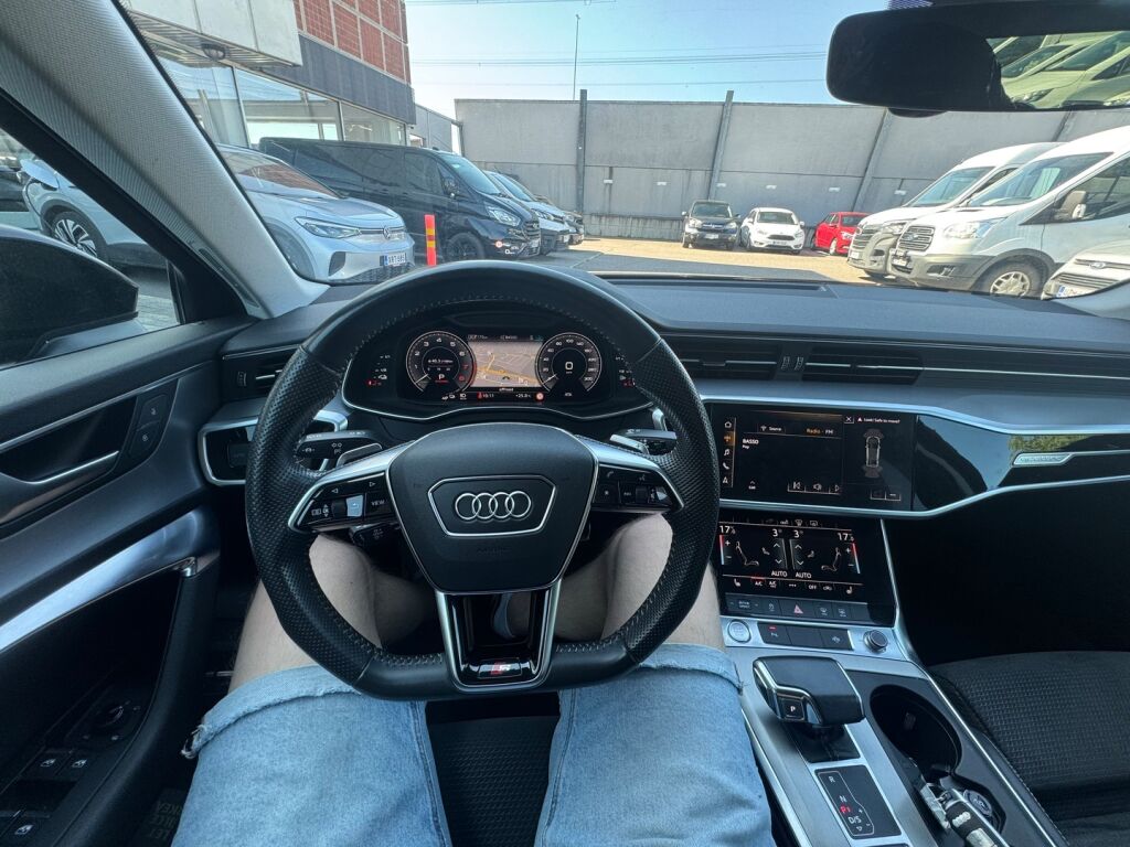 Audi A6 2020 Sininen